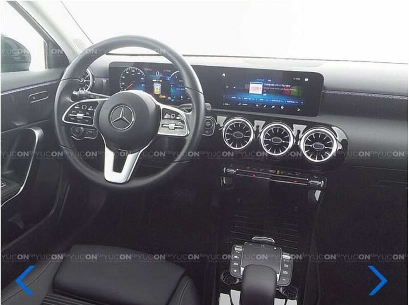 Mercedes-Benz  A 200 Progressive LED+AUGMENTED+NAVI+CARPLAY Navi